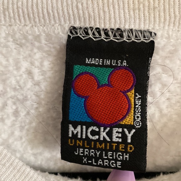 MICKEY MOUSE 90’s sweater - Picture 2 of 3
